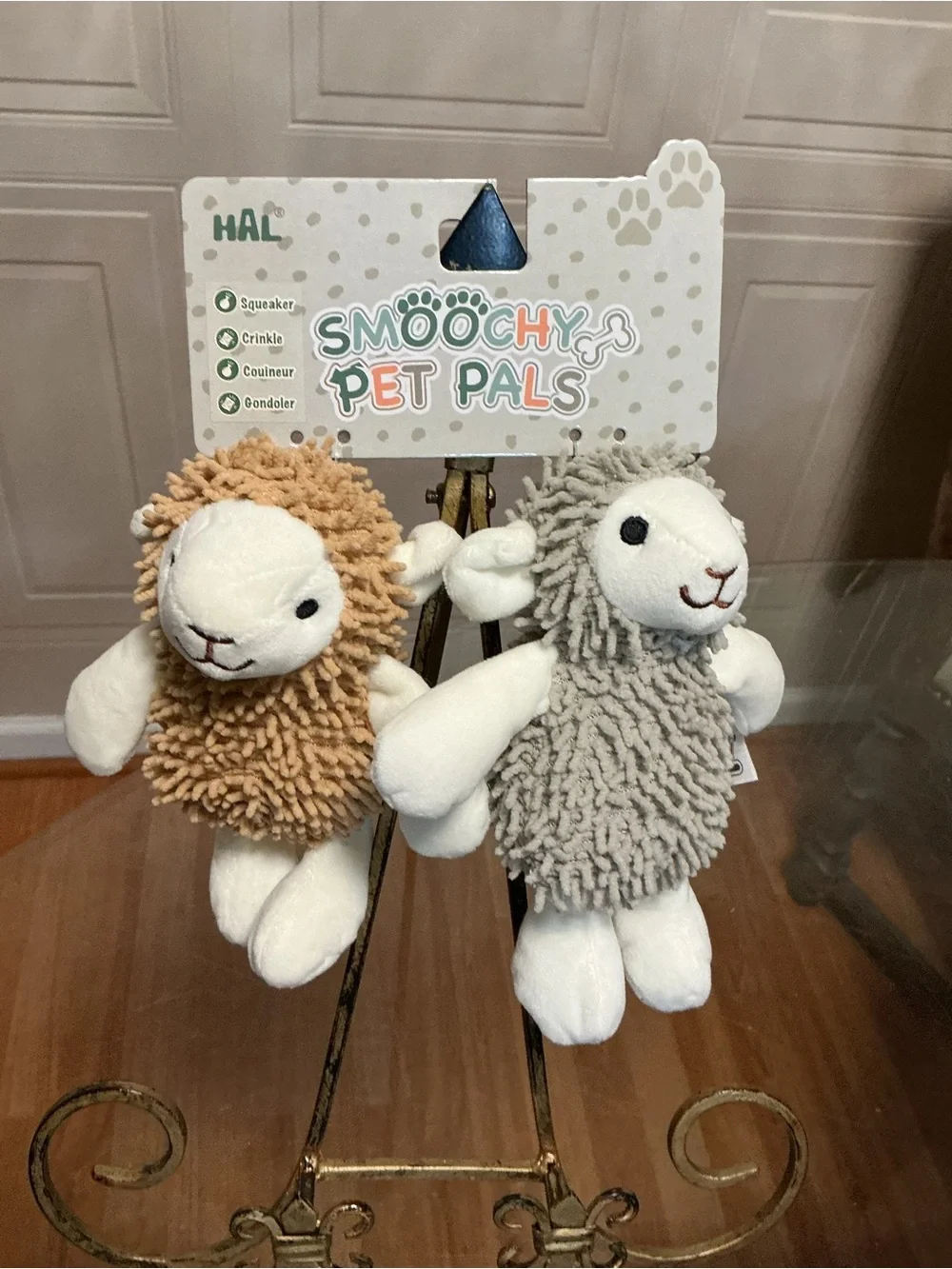Brand New Smoochy Pet Pals ~Squeaky & Crinkle Dog Toy. Bunnies 7”